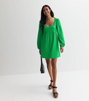 New Look Green Crinkle Jersey Sweetheart Mini Dress